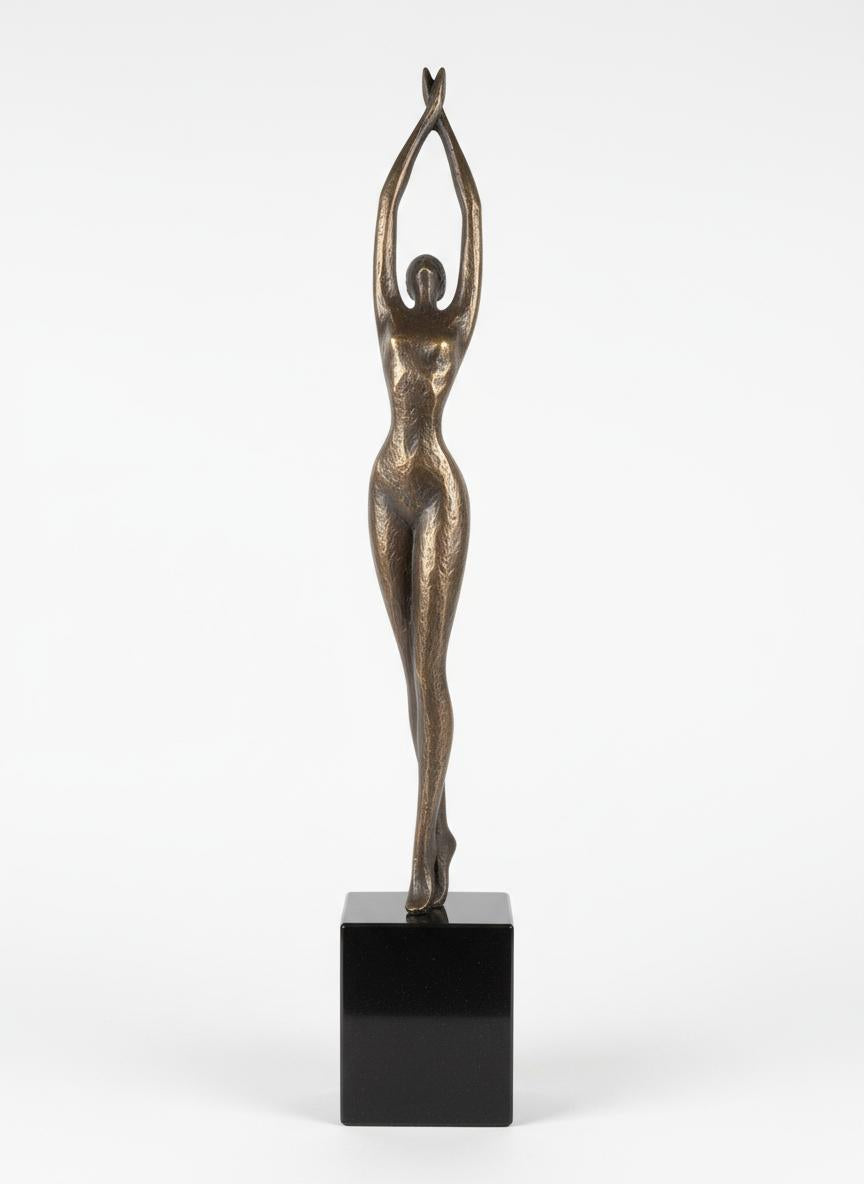Modern Figure Statue Sculpture